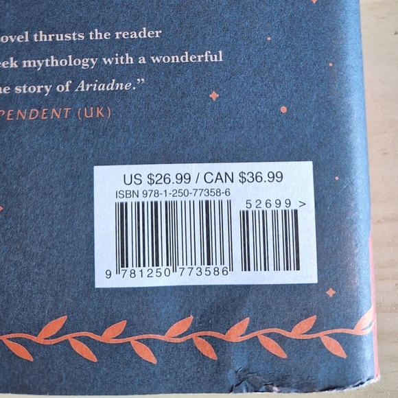 Ariadne By Jennifer Saint - Myth Fiction Novel - Hardcover with Dust Jacket - Picture 3 of 7